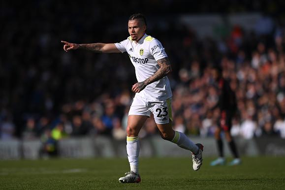 Aston Villa continue to chase Leeds midfielder Kalvin Phillips. A centre midfielder is Steven Gerrard's top priority but the Midlands club would have to pay around £60m
