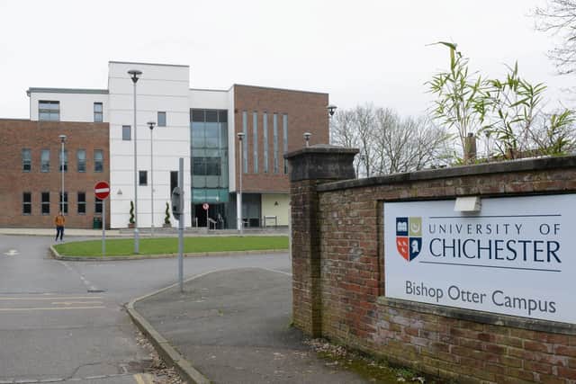 University of Chichester law students head to the Supreme Court for career defining moment as they take part in a mooting judged by Lord Briggs. SUS-220804-122713001