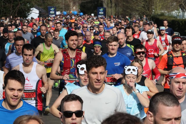 Runners and spectators were out in force today (Sunday, April 10) at the 2022 Brighton Marathon