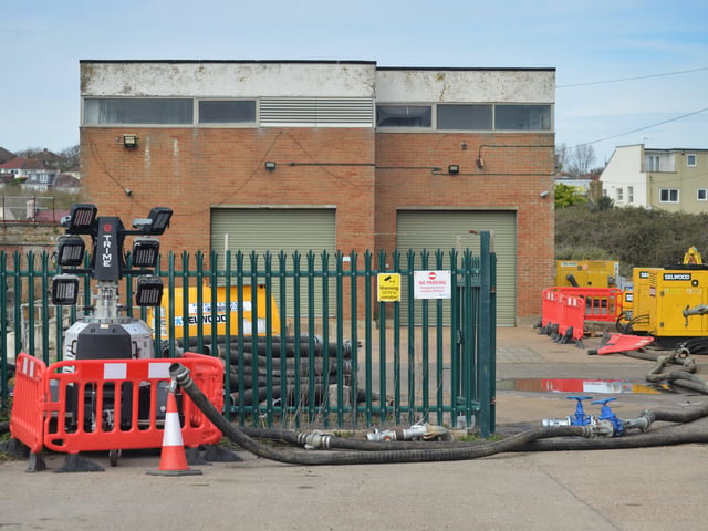 Tankers at the pumping station in West St Leonards.
Pumping station SUS-221104-142825001