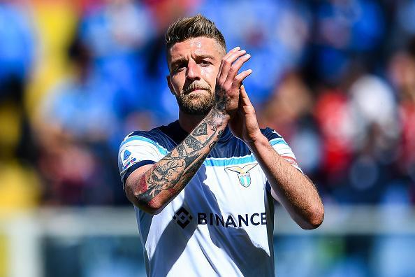 Man United are still targeting Lazio's Serbian midfield star Sergej Milinkovic-Savic. Juventus are also keen on the 27-year-old with two years on his contract. (La Lazio Siamo Noi)