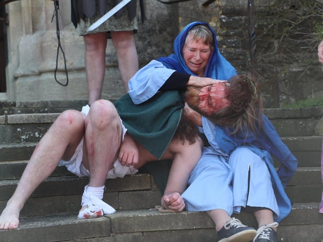 The Procession of Witness on Good Friday 2022. Photo by Roberts Photographic. SUS-220416-111513001