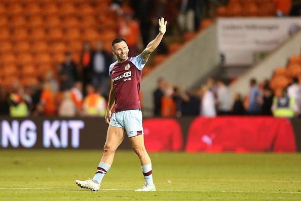 Wayne Rooney wants to bring old friend Phil Bardsley from Burnley to Derby County, if the Rams are saved from relegation. (The Sun)
