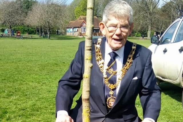 Eastbourne mayor Pat Rodohan planting a tree in Gildredge Park. Picture from Eastbourne Borough Council SUS-220421-123416001