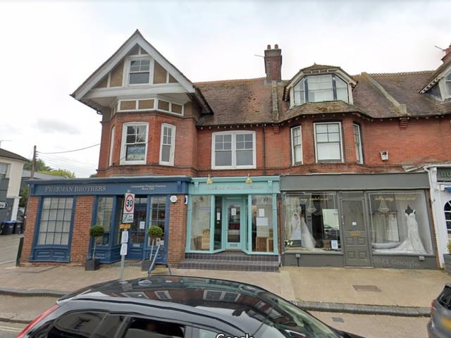 Village Pizza Kitchen.
126C High St, Hurstpierpoint, BN6 9PX.
4.9 stars on Google Reviews. One reviewer said: "pizza menu is amazing and can't wait to work my way through the entire list!"
Photo from Google Maps and details from Google Reviews.