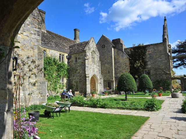 Nyman's Gardens at Handcross. Pic S Robards SR2204261 SUS-220426-173638001