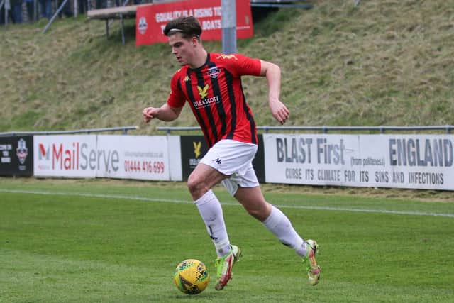 Ollie Tanner on the ball for the Rooks / Picture: James Boyes