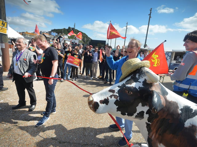 The Normandy Food Tour 2022 visits Hastings Old Town 29/4/22. SUS-220429-131517001