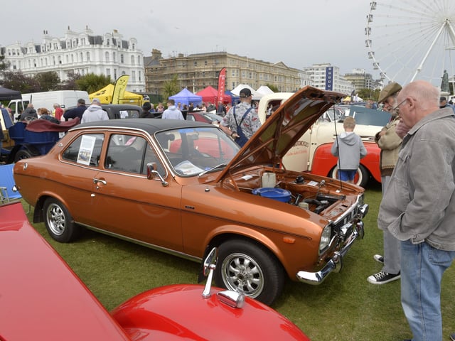 Magnificent Motors, Eastbourne 2022 (Pic by Jon Rigby) SUS-220205-004821008