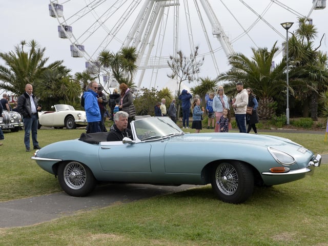 Magnificent Motors, Eastbourne 2022 (Pic by Jon Rigby) SUS-220205-004420008