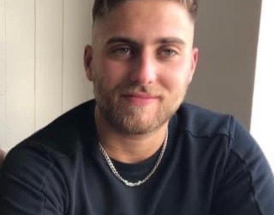 The family of a Hastings man who died suddenly from an undiagnosed heart condition raised more than £6,000 for charity after arranging a Charity Golf Day on Sunday (May 1). SUS-220505-111328001