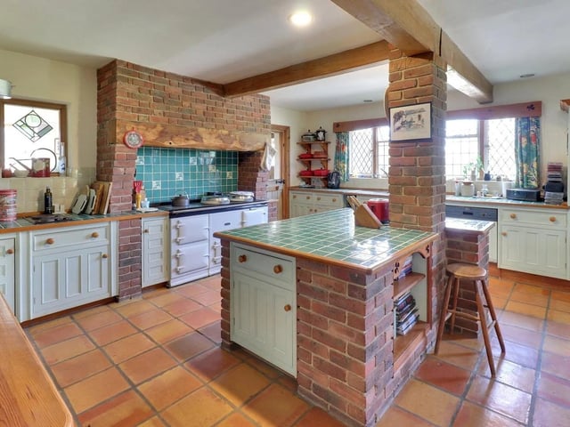 Fontridge Lane, Etchingham, East Sussex SUS-221205-065227009
