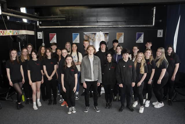 Timothy Innes and the students - pic by Stephen Candy