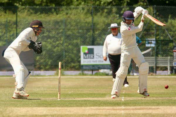 Nick Oxley at the crease for Horsham CC | Picture: Martin Denyer