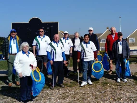 Goring Manor bowlers at their beach clean
