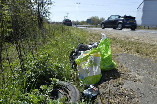 Rubbish and litter on roads leading in to Eastbourne (Photo by Jon Rigby) SUS-210427-102340001