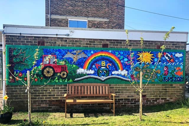 The environmental mural at Parkland School, Eastbourne. SUS-210505-120449001