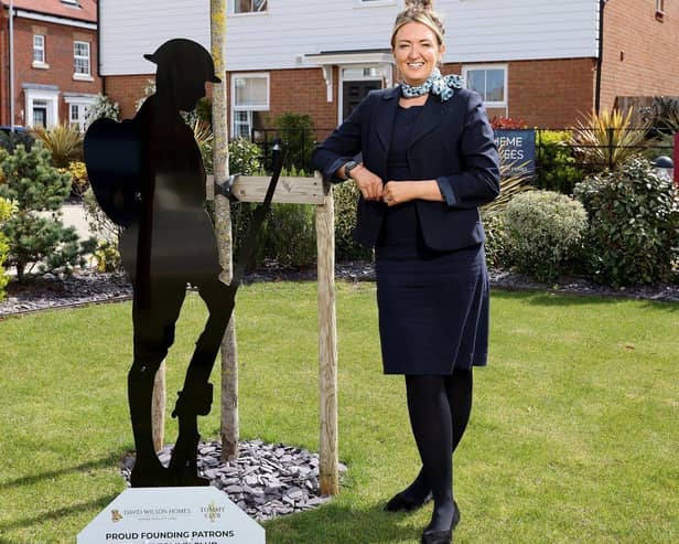 Housebuilder David Wilson Homes has partnered with the Royal British Legion Industries (RBLI) to encourage residents in East Sussex to remember fallen soldiers from the First World War. The housebuilder has installed one of the RBLIs iconic Tommy Club figures in each of its show home gardens at Meadowburne Place in Eastbourne and Rosewood Park in Bexhill. The iconic full-size silhouettes of Tommy, the term used for a common soldier in the British Army, complete with a helmet and bayonet, were installed ahead of VE Day celebrations on the May 8. The figure will commemorate the lives of soldiers who fought in WWI, and thank the veterans of today. SUS-211205-104027001