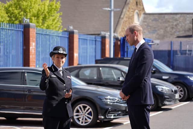 Police Commissioner Dame Cressida Dick with Prince William SUS-211205-164531001