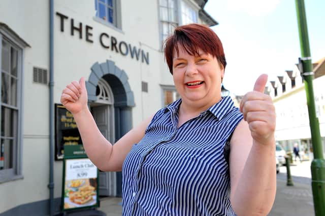 Karen Dawson - pub manager at The Crown, Carfax, Horsham. Pic S Robards SR2105123 SUS-211205-125051001