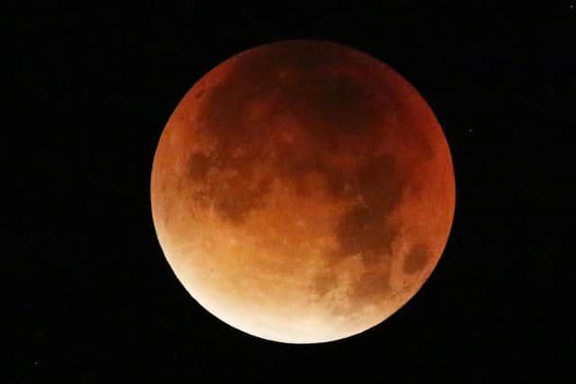 Super Blood Moon in Worthing - September 28, 2015 SUS-150929-125647001