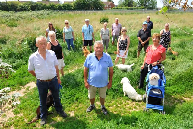 Littlehampton residents want to save a meadow west of Oakcroft Gardens from developers. Pic S Robards SR2106153 SUS-210615-170913001