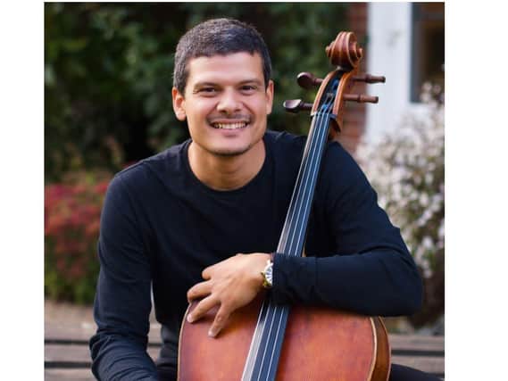 Cellist Pavlos Carvalho