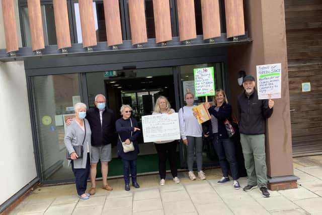 Marshfoot Lane campaigners handing in the petition today (June 24) SUS-210624-123607001