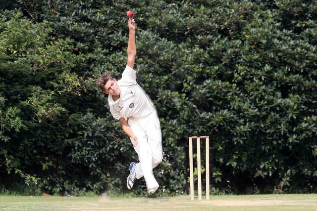 Will Sheffield bowling for Buxted Park / Picture: Ron Hill