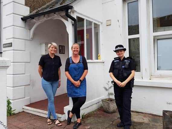 Sussex Police has donated £500 to help support the work of the Bognor Housing Trust