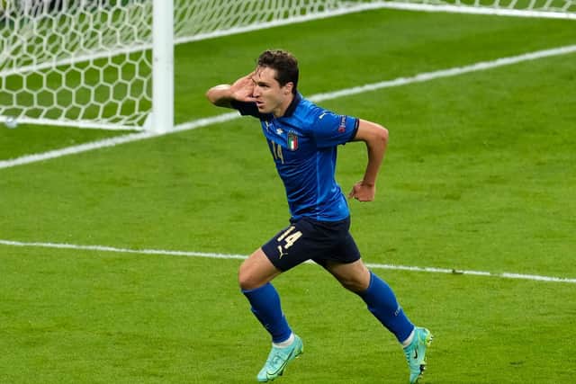 Federico Chiesa scores for Italy