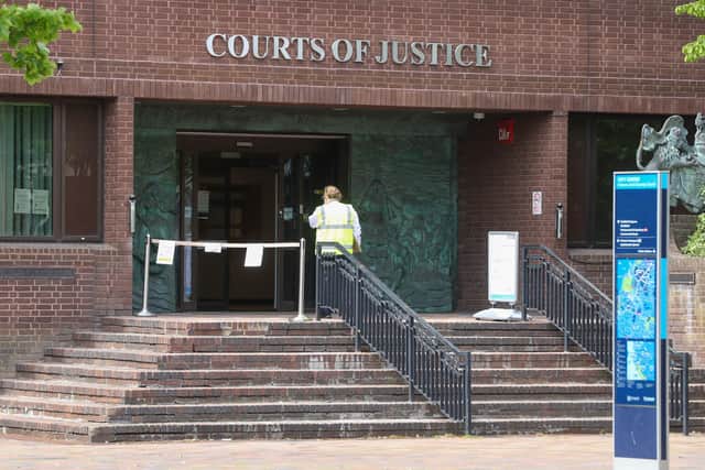 Exterior of Portsmouth Crown Court
(220421-7042) PPP-210528-181010006