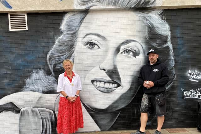 Virginia Lewis-Jones unveiled a mural of her mother Dame Vera Lynn in East Ham, where the iconic singer grew up, on Wednesday (July 14). The mural was created by Dave Nash, who is also known as the street artist Gnasher.