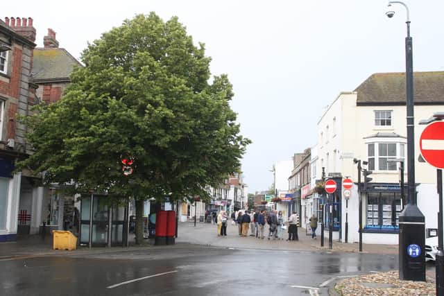 Tree in the high street, Littlehampton saved from being cut down. Photo by Derek Martin Photography.