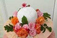 Winner class 1: Diane Dumbleton, floral arrangement, A Summer Hat