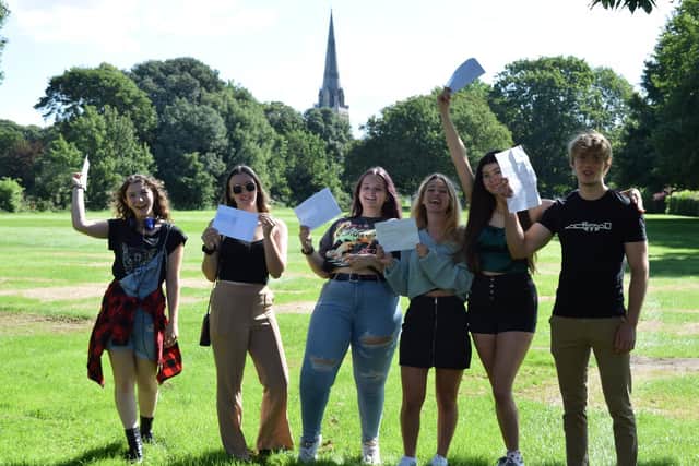 Amelia, Molly, Samantha, Iga, Ebony and Josh