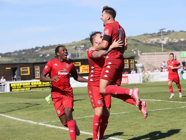 Worthing players celebrate taking the lead at Folkestone / Picture: Mike Gunn for Worthing FC