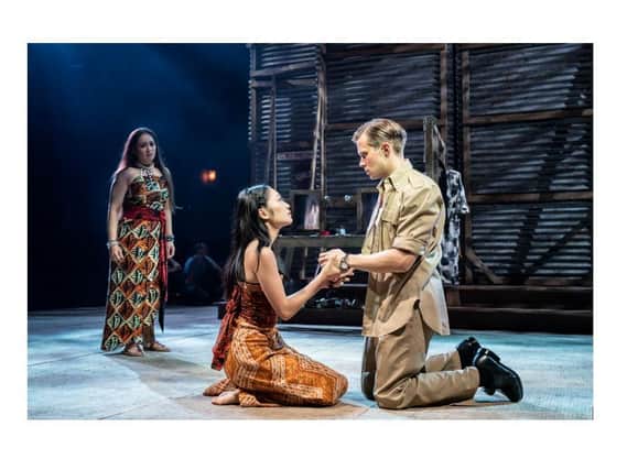 Joanna Ampil and Rob Houchen in South Pacific - Photo by Johan Persson