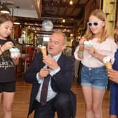 Liberal Democrat Leader Sir Ed Davey MP making and serving ice cream at Gianni's restaurant and ice cream parlour in Eastbourne.

L-R: Amber Garcia, Sir Ed Davey, Willow Barnes and Josh Babarinde OBE SUS-210824-161147001