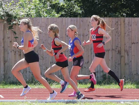 Amy Rodway & Becky Smart run for Hastings AC at the SAL match / Picture: Bob Beaney