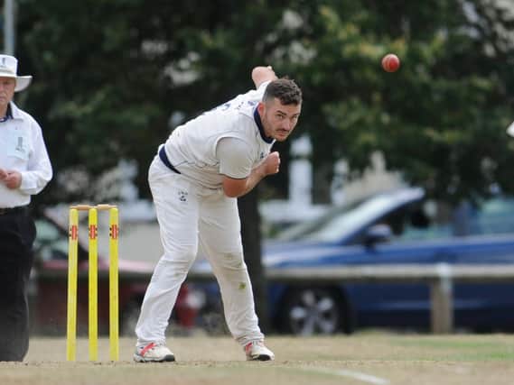 Macleod Cox in action in the Broadwater-Littlehampton match / Picture: Stephen Goodger