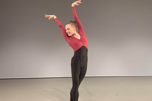 Hannah Martin from Burgess Hill has won bronze in  in The Margot Fonteyn International Ballet Competition SUS-210913-144029001