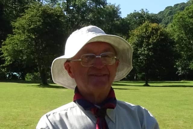 Roger Plumb SUS-210915-090057001