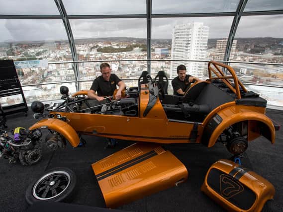 Caterham Cars engineers building the new Seven 170 on the i360
Photos by Brighton Pictures