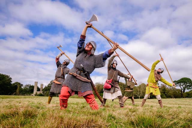 Re-enactors from East Sussex based re-enactment group ‘Spears of Andred’ limber up ahead of the return of Battle of Hastings at Battle Abbey this weekend. The annual event, run by English Heritage, marks one of the most important battles in English History, but due to covid restrictions was unable to take place in 2020. Now, having not performed the monumental Norman vs Saxon clash for two years, re-enactors are put through their paces to get fighting fit for the event, with help of local PE Teacher Mr Mercer from Battle Abbey School.  Pic by Jim Holden.