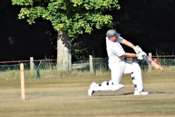 Warren Freer hits out for Nutley CC