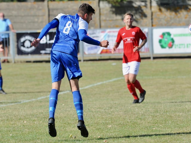 Action from Shoreham's 1-1 draw with Arundel at Middle Road | Picture: Stephen Goodger
