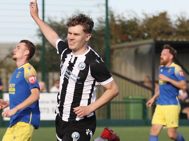 Peacehaven and Telscombe v Lancing, SCFL premier