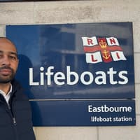 Eastbourne MP calls for greater protection of RNLI Volunteers in Parliament amid ‘unacceptable abuse’