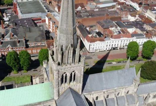 Located in the heart of West Sussex, Chichester is a beautiful cathedral city with a rich history and cultural scene. The town is home to a variety of exclusive neighbourhoods, such as the desirable Bishop's Palace Gardens, and offers easy access to the stunning South Downs National Park